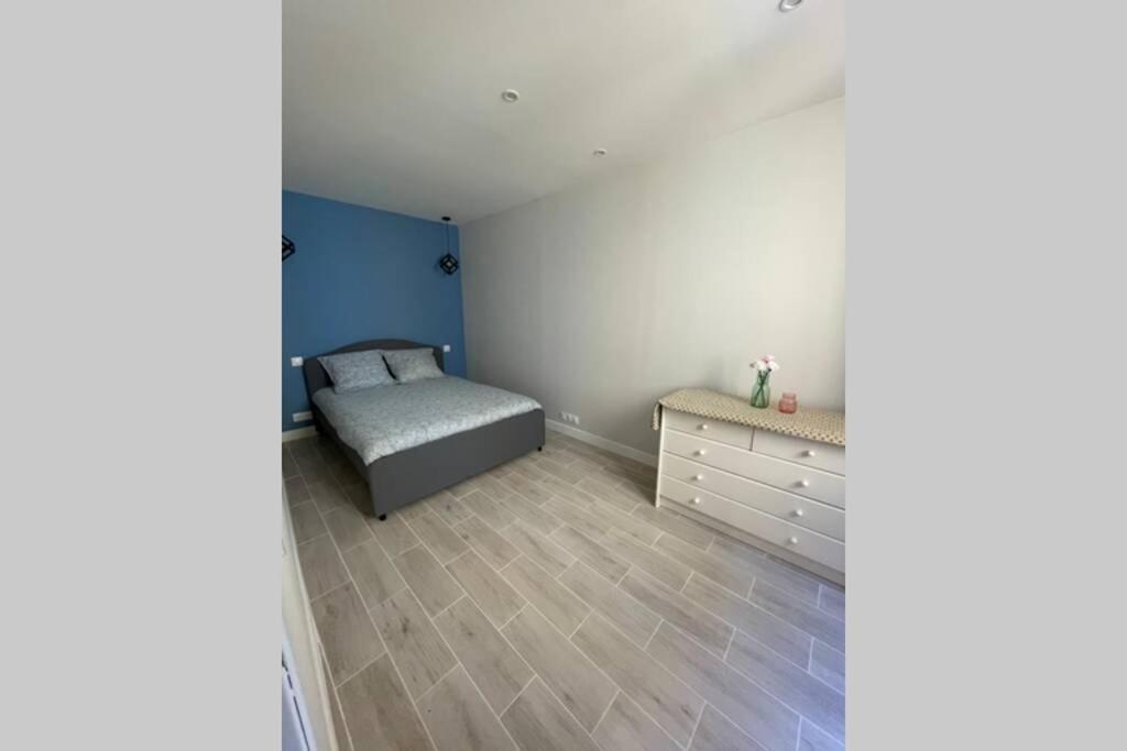 Appartement Tres Spacieux & Coupery Guillaumes Luaran gambar